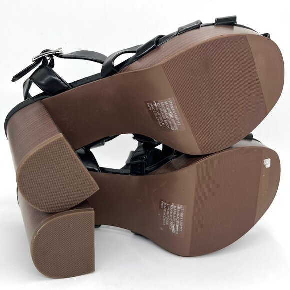 New Torrid Black Faux Leather Gladiator with Brown Chunky Heel - Size 8WW - Picture 10 of 11